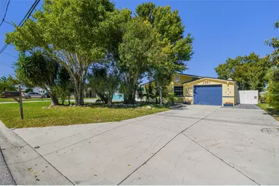 4247 Floramar Terrace, New Port Richey, FL 34652 - Photo 5