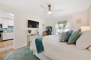 5102 Coquina Key Dr SE, Saint Petersburg, FL 33705 - Photo 21