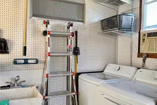 10399 67th Ave, Seminole, FL 33772 - Photo 17