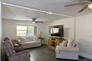 10399 67th Ave, Seminole, FL 33772 - Photo 7