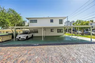 611 2nd St N, Saint Petersburg, FL 33701 - Photo 23