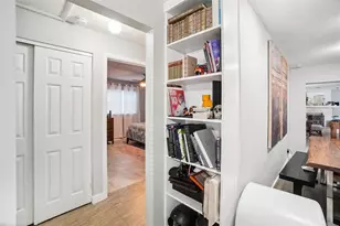 162 SE Lincoln Cir N, Saint Petersburg, FL 33703 - Photo 39