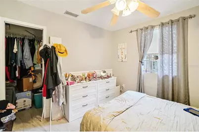 162 SE Lincoln Circle N, Saint Petersburg, FL 33703 - Photo 17