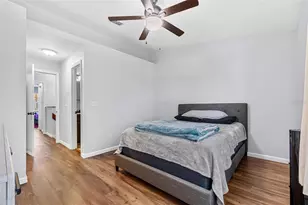 8704 Liberty Pl, Tampa, FL 33615 - Photo 13