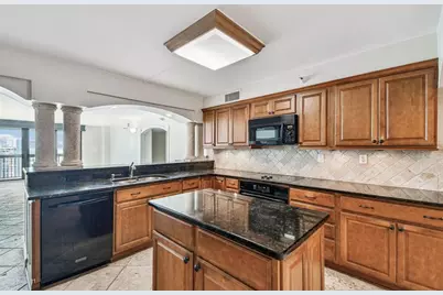 2413 Bayshore Boulevard #2004, Tampa, FL 33629 - Photo 13
