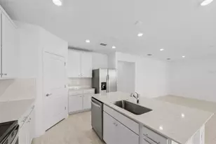 10779 Sun Drop St, Venice, FL 34293 - Photo 17