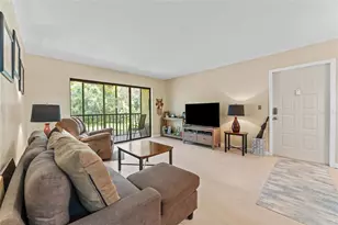 3232 Lake Pine Way E, Tarpon Springs, FL 34688 - Photo 11