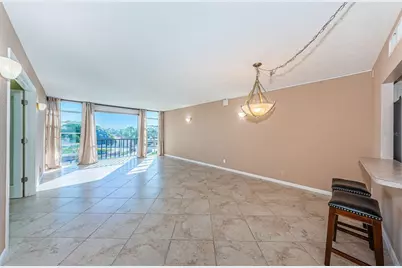 7400 Sun Island Drive S #311, South Pasadena, FL 33707 - Photo 5
