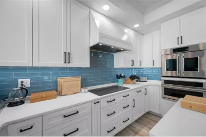 2813 Kipps Colony Drive S, Saint Petersburg, FL 33707 - Photo 19