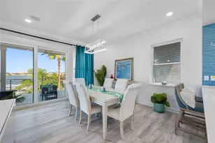 2813 Kipps Colony Dr S, Saint Petersburg, FL 33707 - Photo 15