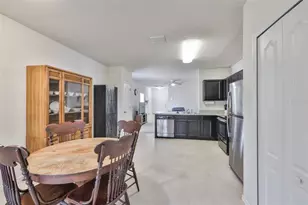 14401 Dunrobin Dr, Wimauma, FL 33598 - Photo 11