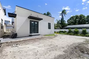 814 W Braddock St, Tampa, FL 33603 - Photo 11