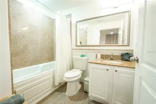 13415 Blue Heron Beach Dr, Orlando, FL 32821 - Photo 3