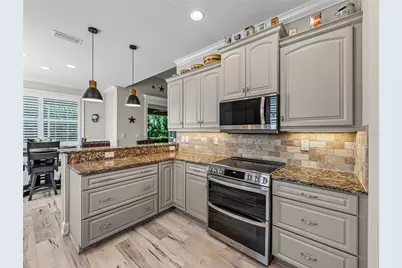 8152 Lake James Drive, Lakeland, FL 33810 - Photo 25