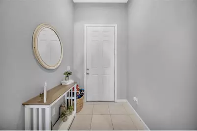 8512 Orchard Grass Street, Wesley Chapel, FL 33544 - Photo 3