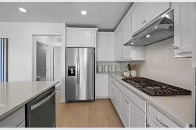 10798 Sun Drop Street, Venice, FL 34293 - Photo 5
