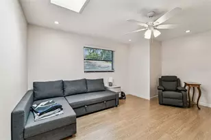 765 Sandy Hook Rd, Palm Harbor, FL 34683 - Photo 29