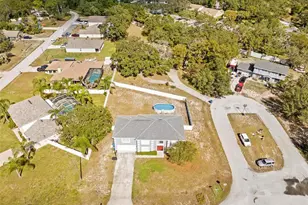 7319 Lagoon Rd, Spring Hill, FL 34606 - Photo 11