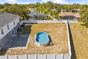 7319 Lagoon Rd, Spring Hill, FL 34606 - Photo 33