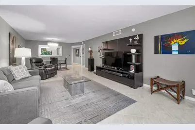 3062 Eastland Boulevard #105, Clearwater, FL 33761 - Photo 27