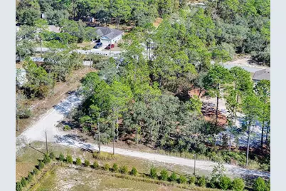 10484 Snowbird Avenue, Weeki Wachee, FL 34614 - Photo 11