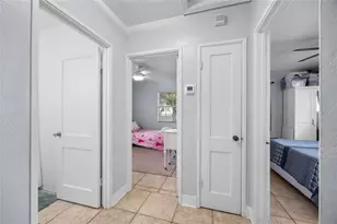 3528 W McElroy Ave, Tampa, FL 33611 - Photo 15