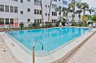 5521 80th St N, Saint Petersburg, FL 33709 - Photo 11