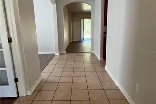 16318 Bridgelawn Ave, Lithia, FL 33547 - Photo 7