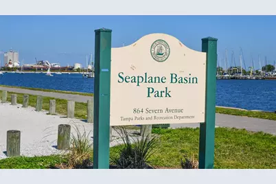 566 Rhine Avenue, Tampa, FL 33606 - Photo 5