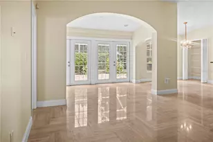 9986 Stockbridge Dr, Tampa, FL 33626 - Photo 3