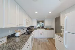 3165 Landmark Dr, Clearwater, FL 33761 - Photo 11