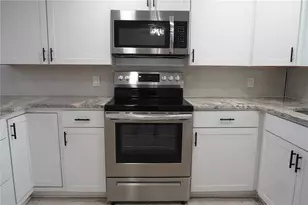 1408 Jennings Dr, Holiday, FL 34690 - Photo 7