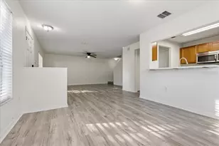 37554 Daliha Terrace, Zephyrhills, FL 33542 - Photo 9