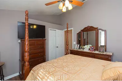 10022 Oxford Chapel Drive, Tampa, FL 33647 - Photo 39