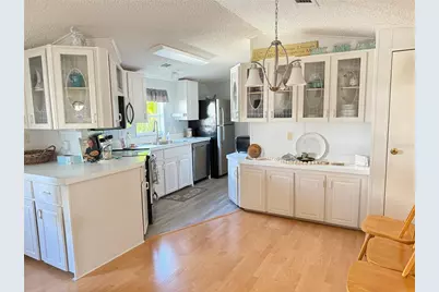 7225 Mount Fairfield Road NE #541, Saint Petersburg, FL 33702 - Photo 5