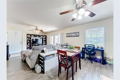 3885 Pompano Drive SE #B, Saint Petersburg, FL 33705 - Photo 3