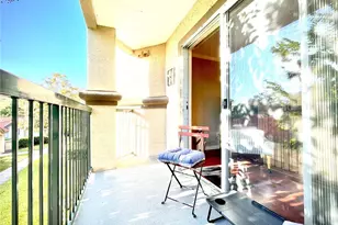 18106 Peregrines Perch Pl, Lutz, FL 33558 - Photo 17