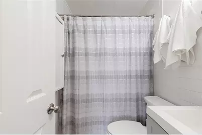 7001 13th Street N, Saint Petersburg, FL 33702 - Photo 23