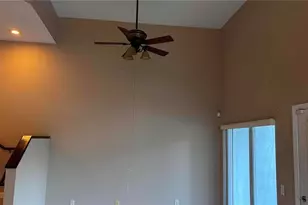 9410 Citrus Glen Pl, Tampa, FL 33618 - Photo 3