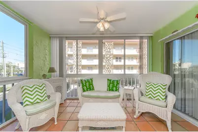 105 Island Way #121, Clearwater Beach, FL 33767 - Photo 15