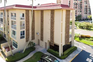 105 Island Way, Clearwater Beach, FL 33767 - Photo 45