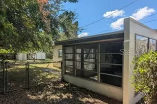 105 Rosier Rd, Brandon, FL 33510 - Photo 5