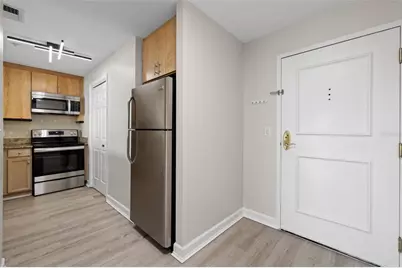 345 Bayshore Boulevard #305, Tampa, FL 33606 - Photo 9