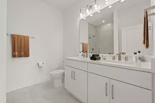 305 15th St N, Saint Petersburg, FL 33705 - Photo 25