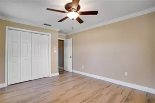 8147 Larchwood Rd, Seminole, FL 33777 - Photo 29