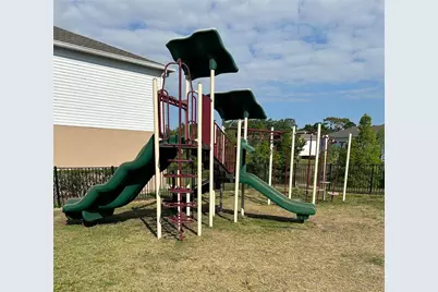 9508 Ashburn Creek Lane, Tampa, FL 33610 - Photo 17