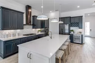 26624 Bering Dr, Englewood, FL 34223 - Photo 3