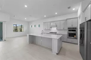 26624 Bering Dr, Englewood, FL 34223 - Photo 9