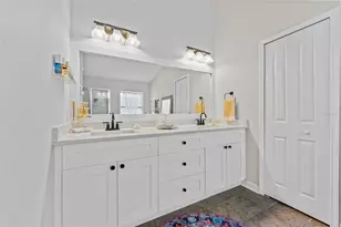 1635 Hulett Dr, Brandon, FL 33511 - Photo 15