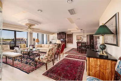 2795 Kipps Colony Drive S #101-102, Saint Petersburg, FL 33707 - Photo 9